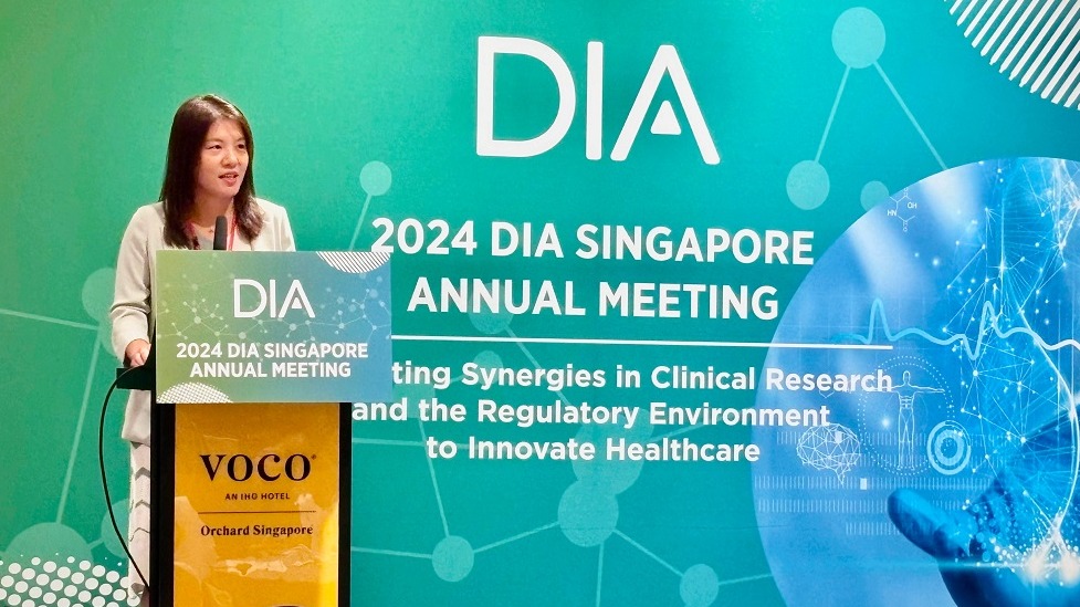 Sharing Leading Generative AI-powered Digital Solutions at the DIA Singapore Annual Meeting 2024!